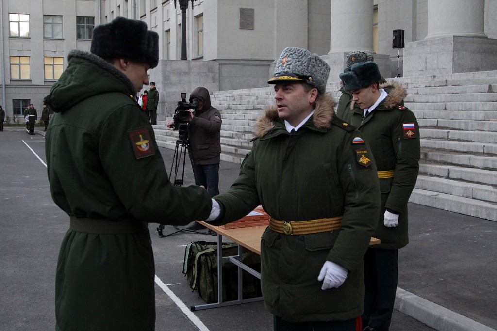 Первый выпуск операторов научной роты прошел в Военной академии связи
