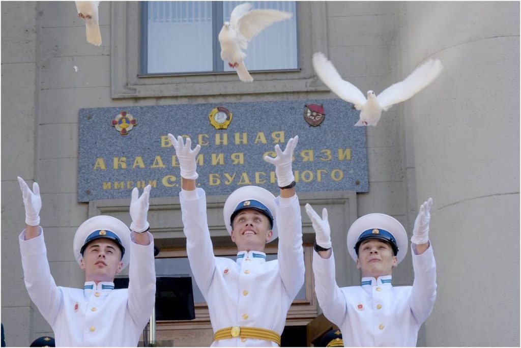 Выпуск кадет школы IT-технологий Военной академии связи